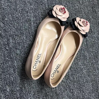 CHANEL Shallow mouth flat shoes Women--060